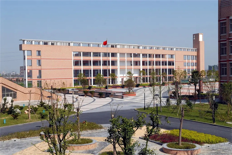 长沙金海高中_长沙金海高中一年学费多少_长沙金海高中收费标准